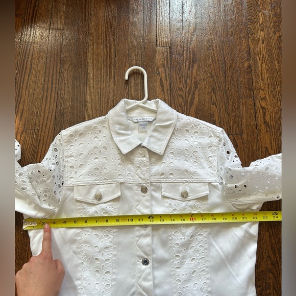 Nygard Missy Eyelet Jacket - Picture 14 of 16